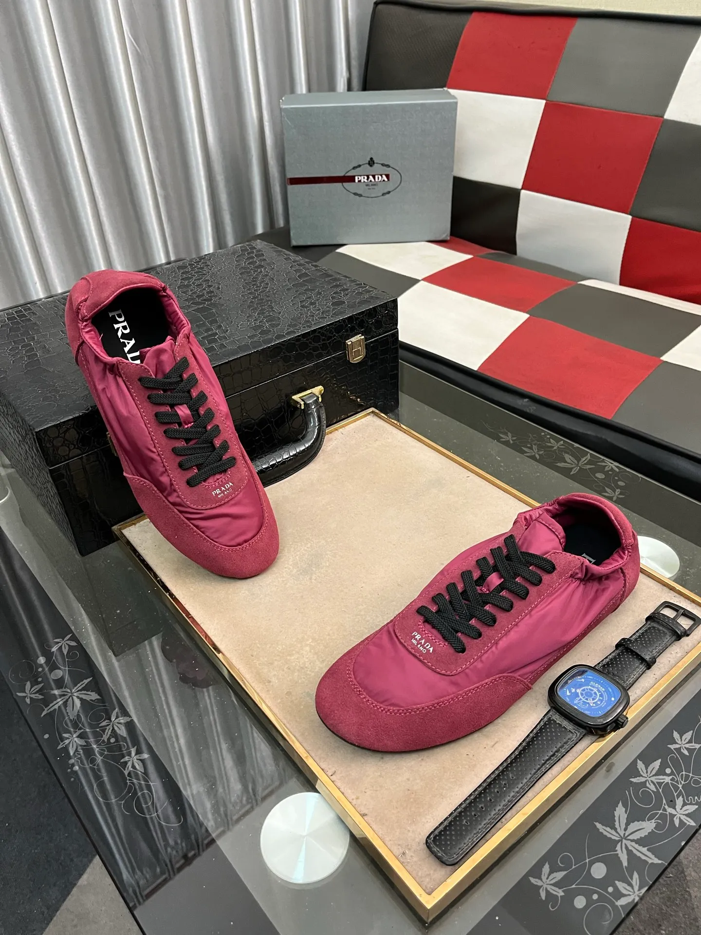 Men's shoes 💰500⌚️⌚️【PRADA】Prada - high-end quality original order 🔍🔍🔍 casual sports shoes - Upper: 🔝Nappa calfskin, brand high mercerized canvas, shoe body brand metal fasteners, tongue silk screen brand logo - Lining: water-dyed cowhide - Outsole: ultra-light TPU foam; molded outsole -Ultra-high quality control and fine workmanship: outstanding (high-end, extravagance, class) -Size: 38-446️⃣colors available